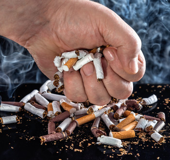 Табакокурение в Ломоносове